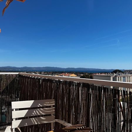 Vacances Arbanaises - Appartements Giens Hyères Exterior foto